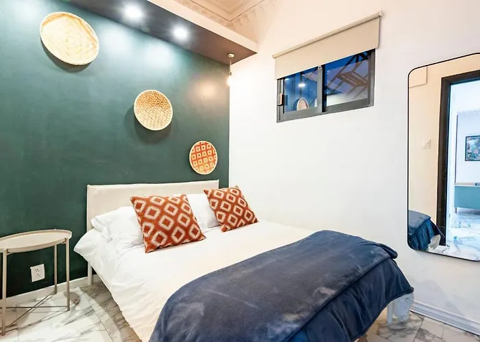 Charming Loft In The Area!
